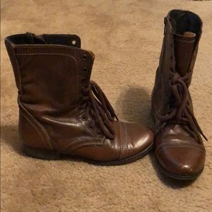 Steve Madden Troopa Combat Boots